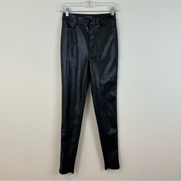 Leau Black Faux Leather Zip Ankle Pants Skinny Fit Size Small - Picture 1 of 6